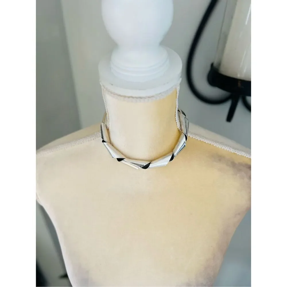 8 OTHER REASONS Twisted‎ Collar Necklace, Silver, Rustic Style, NWT